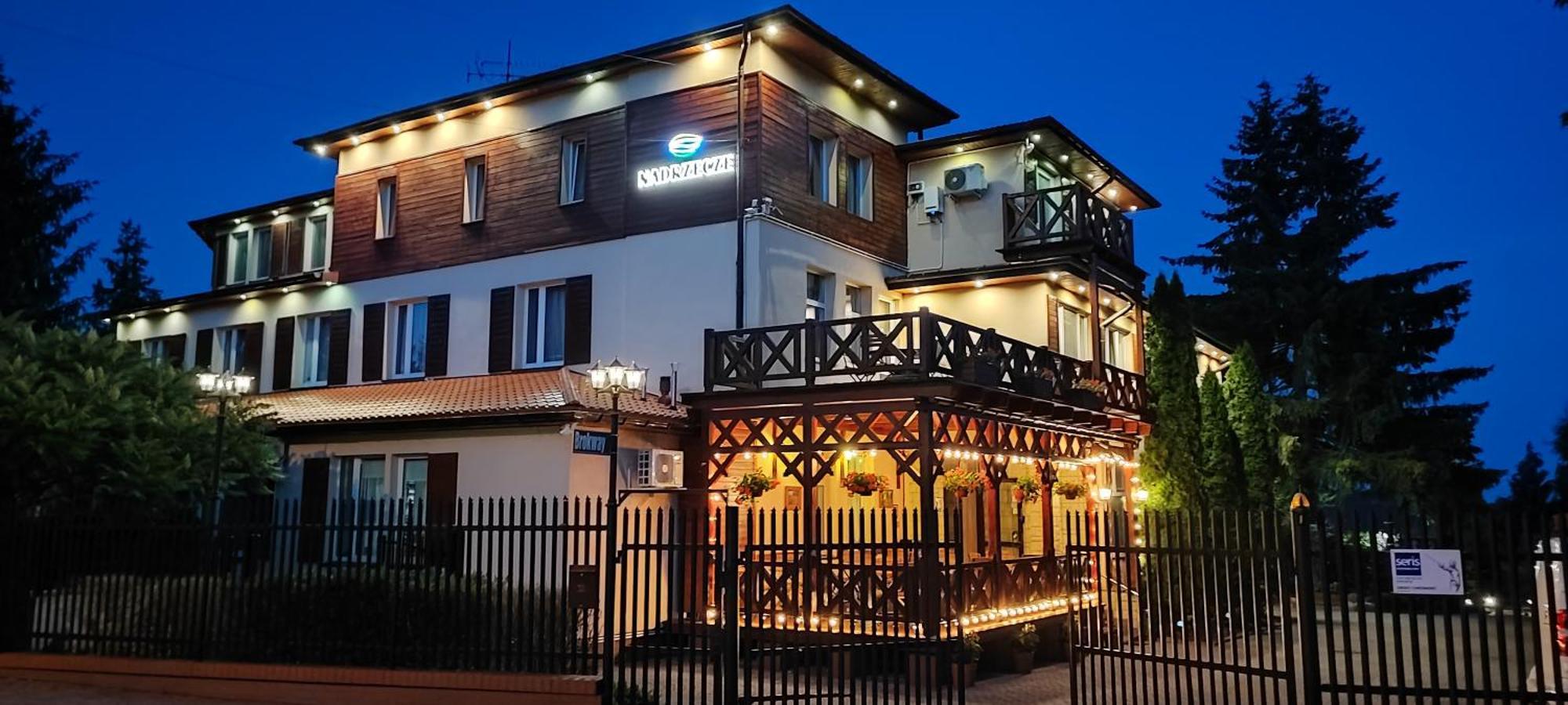 Dom Wczasowy Nadrzecze Brok Exterior foto