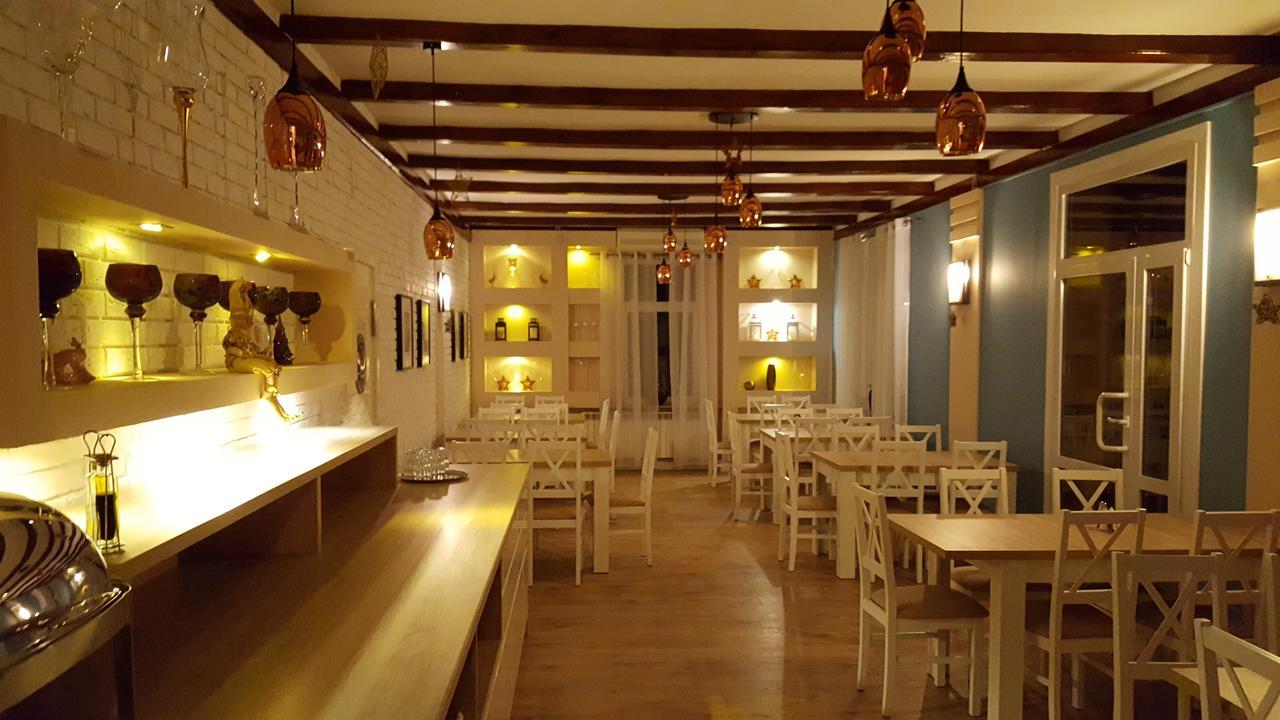 Dom Wczasowy Nadrzecze Brok Exterior foto
